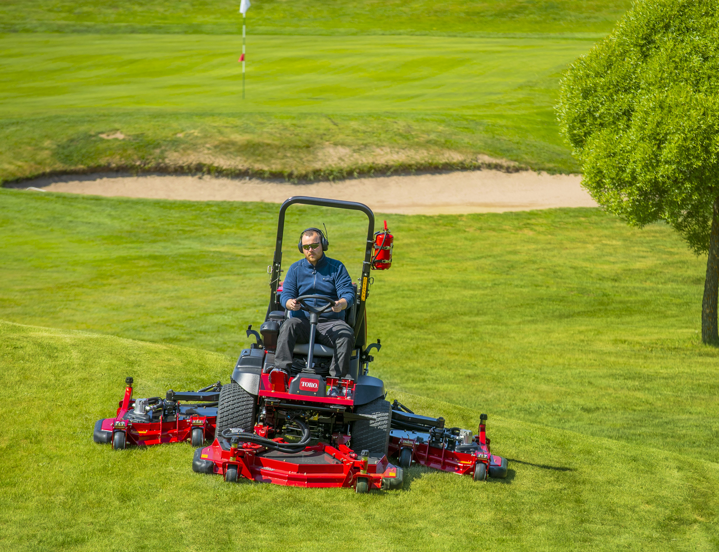 Toro Groundsmaster 4000-D - Hako Ground u0026 Garden