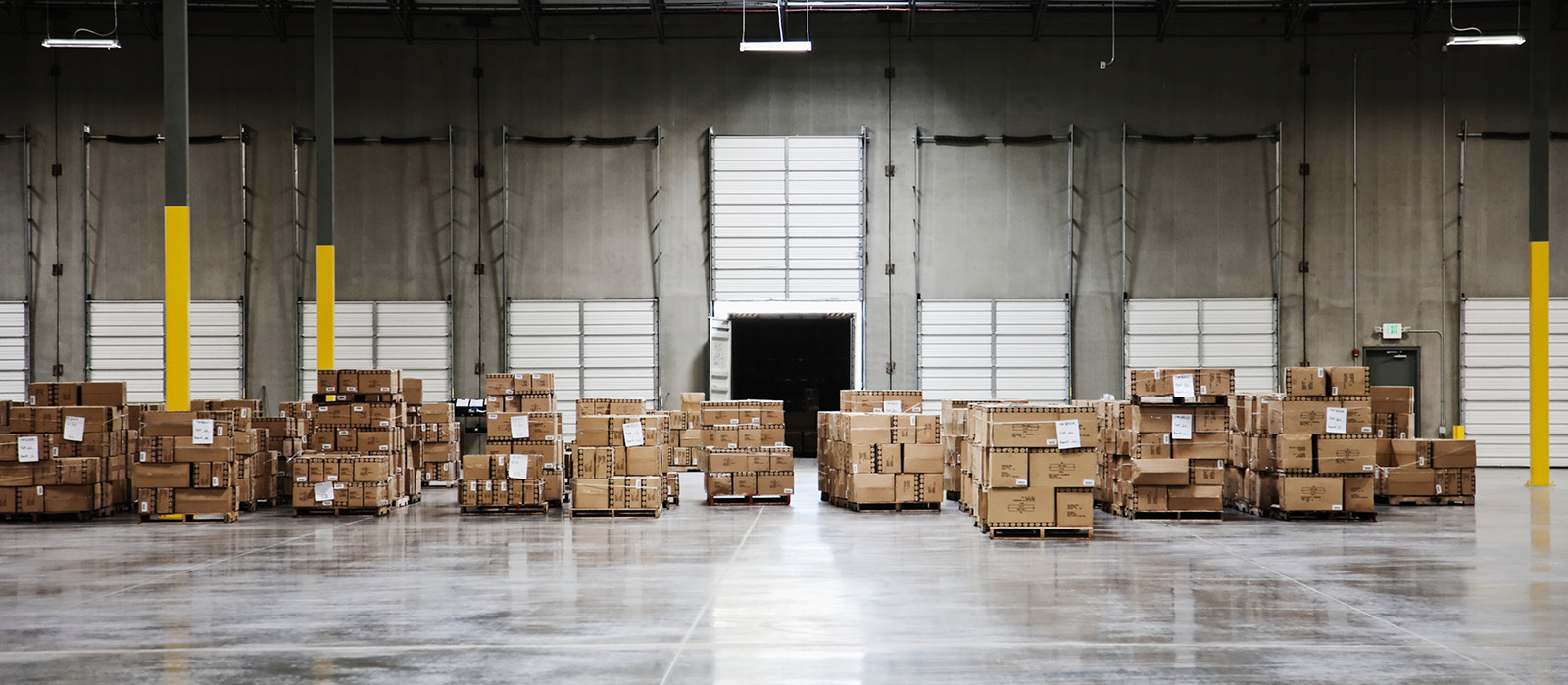 Industri och lagerstädning med Hako