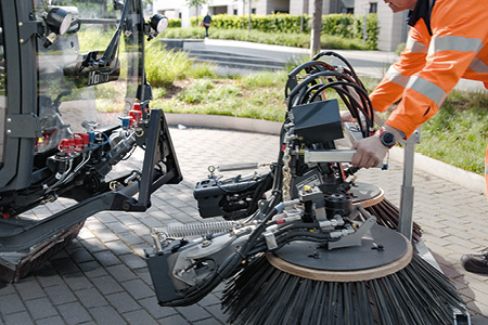 Mångsidg med fler tillval med Hako