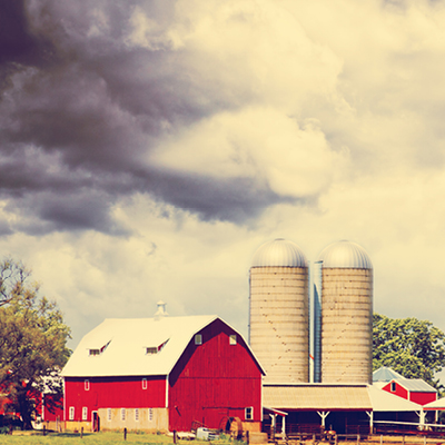 Stall och lantbruk med Hako